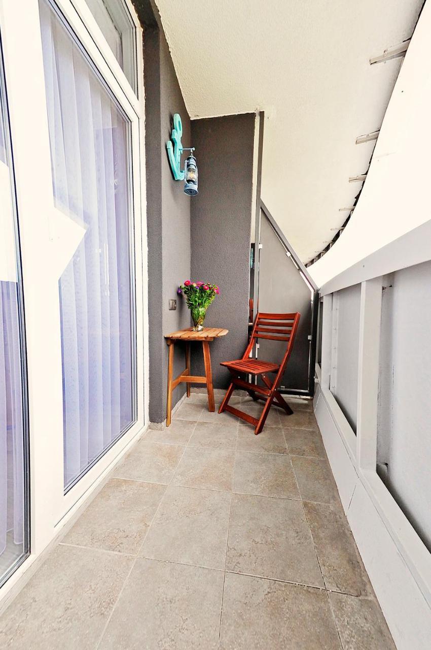 Bliss Apartaments On The 22Nd Floor Batumi Exterior photo